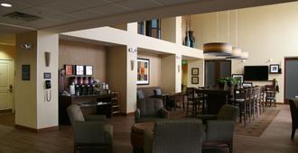 Hampton Inn & Suites Pueblo/North - Pueblo - Σαλόνι ξενοδοχείου