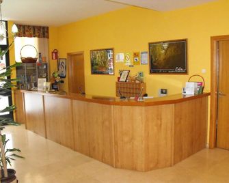 Hotel Restaurante Pontiñas - Lalín - Recepción