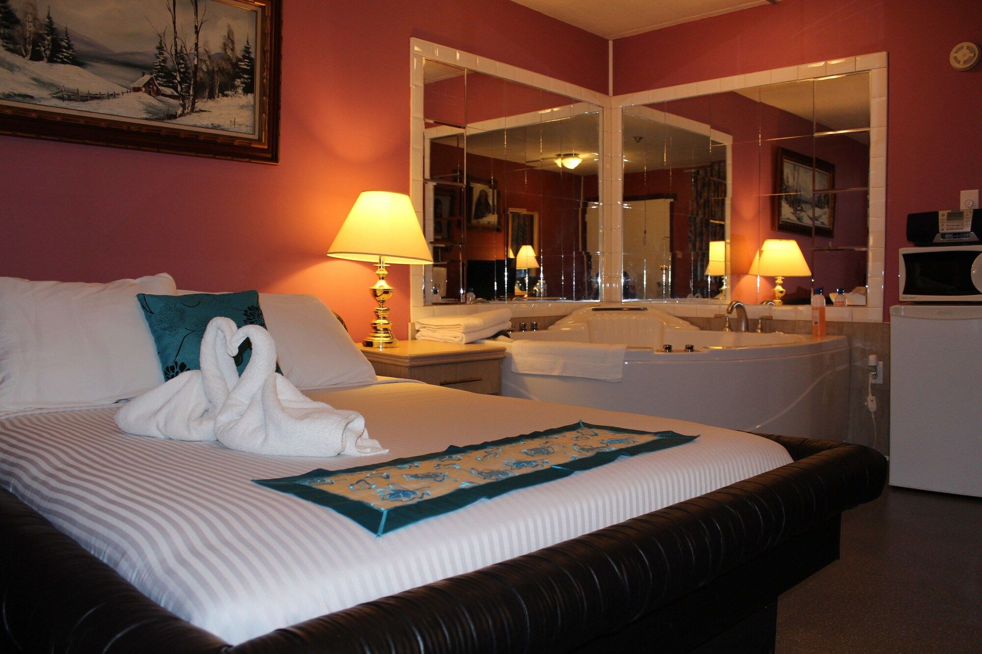 Ritz Inn Niagara - ניאגרה פולס - חדר שינה