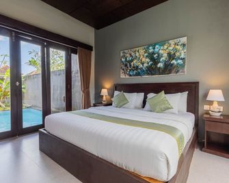 Me Villa Pererenan - Denpasar - Yatak Odası