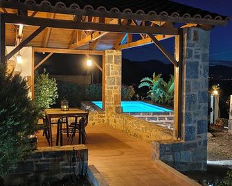 Olive grove house of Babis - Sisi - Patio