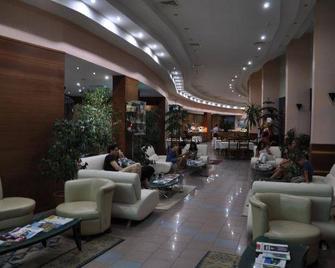 Faustina Hotel & Spa - Güzelçamli - Lobby