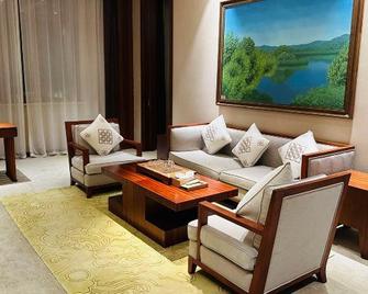 Yabuli Forest Hot Spring Hotel - Mudanjiang - Wohnzimmer