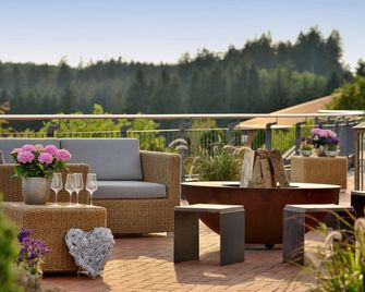 Landhotel Rössle - Stimpfach - Patio
