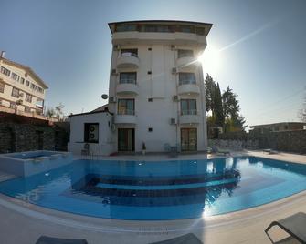 Bellamaritimo Hotel - Pamukkale - Bể bơi