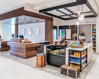 Hilton Garden Inn Brunswick - ברנסוויק - שירותי מקום האירוח