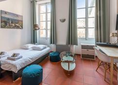 Superb apartment located on the main square - Toulouse - Welkeys - Tuluza - Sypialnia