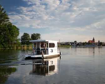 Havel Cruiser - Brandenburg an der Havel - Außenansicht
