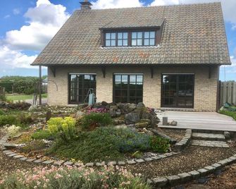 Holiday Home in Groede Near Sandy Beach - Groede