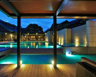 Amane Resort Gahama - Beppu - Piscine