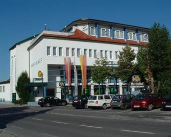 Hotel - Restaurant Martinihof - Neudörfl - Edificio