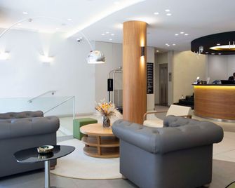 Best Western Premier Hotel Dante - Barcelona - Recepción
