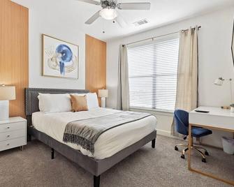 Stylish 2B near Legacy West Wi-Fi Fitness Pool 2349 - Frisco - Bedroom
