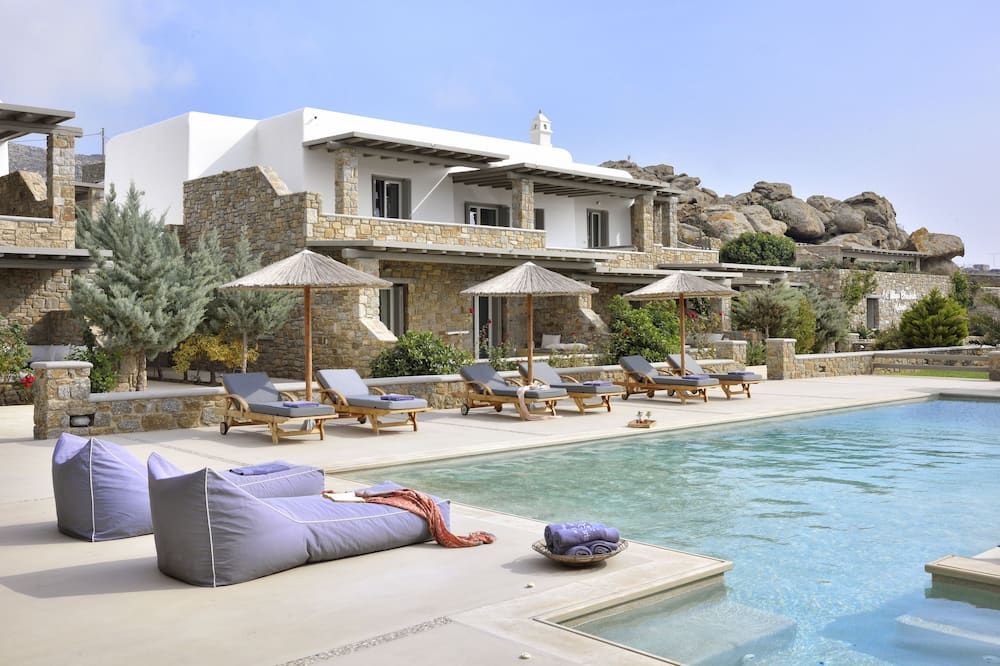 Ac Village Christoulis