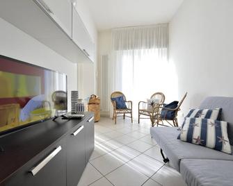 Trilo Mina 3 in Gabicce Mare - Cattolica - Living room