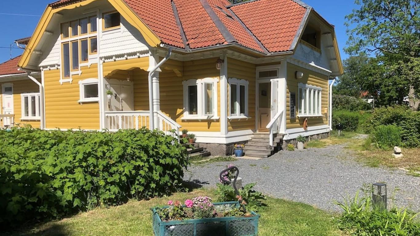 Pensionat Kanalvillan