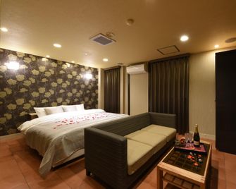 Hotel Tsubaki Yamato Store - Yamato - Bedroom