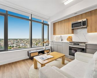Posh Studio with Luxe Amenities in Prime Location! - Brooklyn