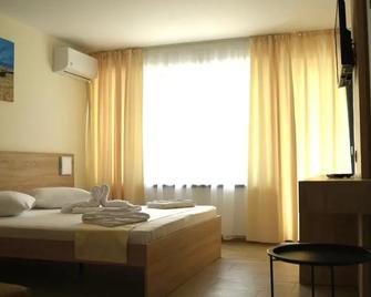 Hotel Gloria - Eforie Sud - Bedroom