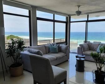 Licorna Beach 51 Umhlanga Beachfront - Умланга - Вітальня