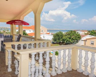 Apartments Delic - Pejic - Vir - Balkon