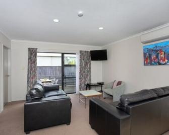 Pavilion Motel & Conference Centre - Palmerston North