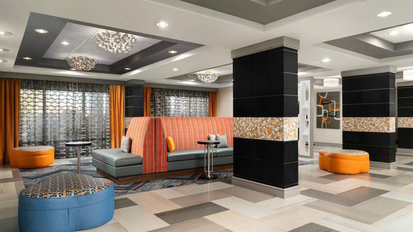 Hampton Inn Stafford/Quantico & Conference Center