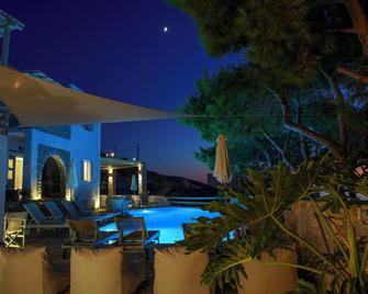 Yperia Hotel - Ormos Aegialis - Piscina