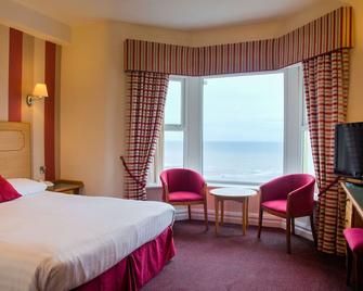 Claremont Hotel - Blackpool - Bedroom