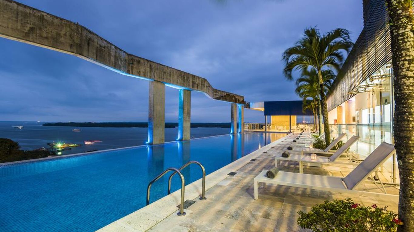 Cosmos Pacifico Hotel