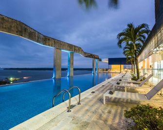 Cosmos Pacifico Hotel - Buenaventura - Pool