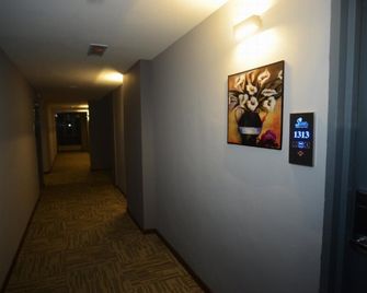 Star-Well hotel - Kuala Lipis - Pasillo