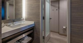 Wichita Marriott - Wichita - Bathroom