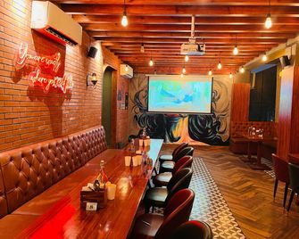 Hotel Palampur Life - Pālampur - Bar