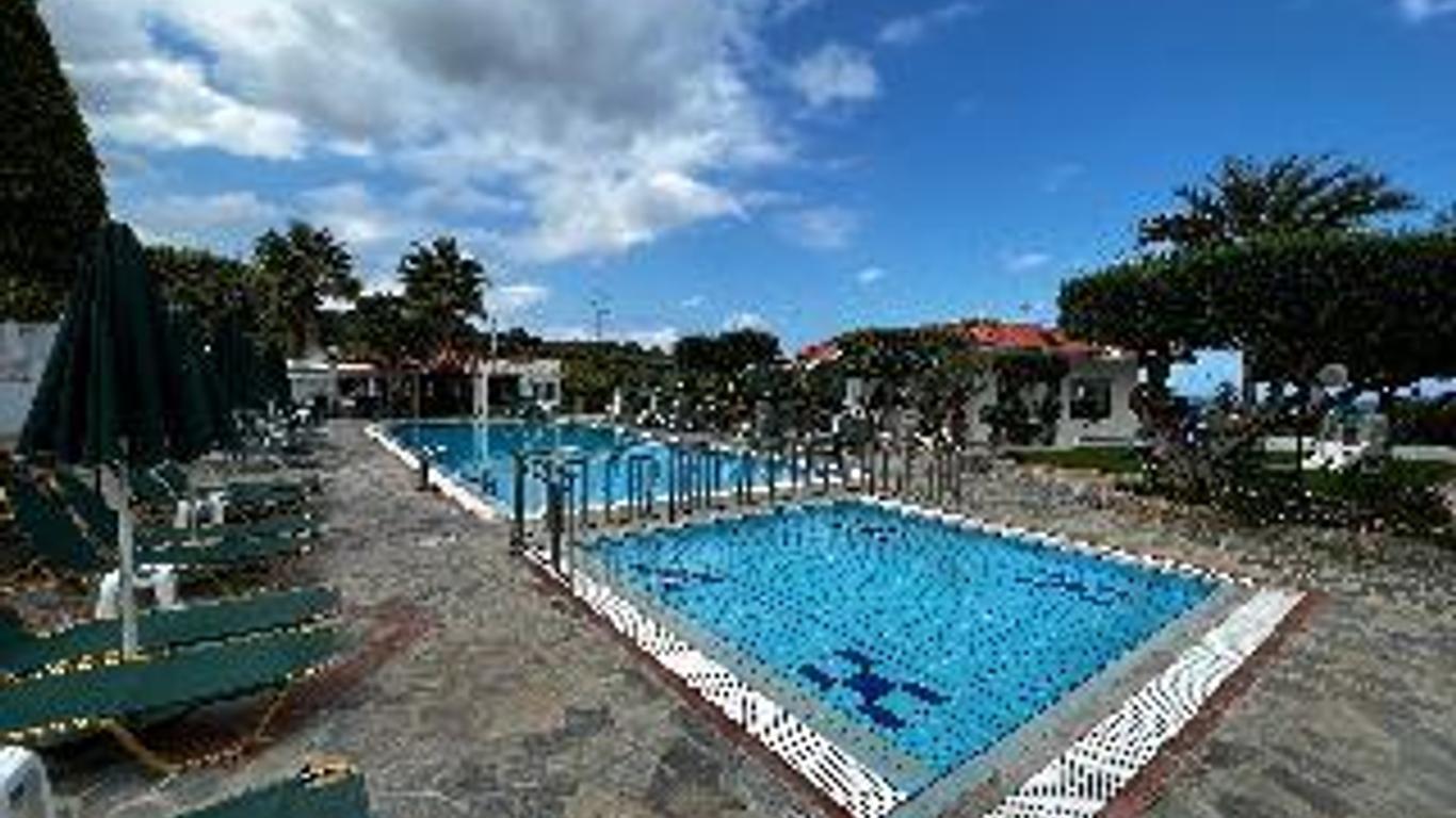 Nikolas Villas Appartments