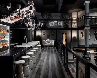 Sandals Ochi Beach Resort - אוקו ריוס - בר