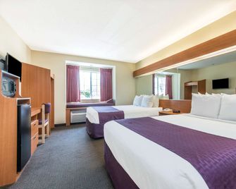 Microtel Inn & Suites by Wyndham Auburn - Auburn - Makuuhuone
