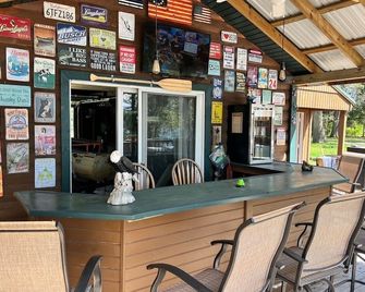 The Tiki Bar on Prairie Lake - Chetek - Bar