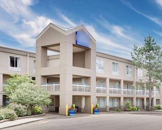 Staywell Inn - Kalamazoo - Bygning
