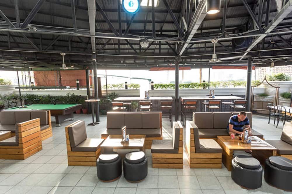 Urban Travellers Hotel