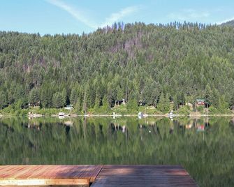 Book the entire Wilderness West Resort - Colville - Vista del exterior