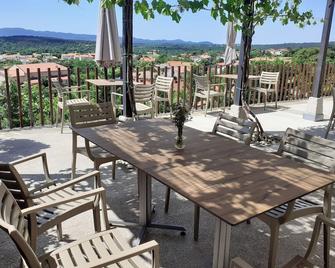 Stanjel Retreat - Happy Rentals - Štanjel - Patio