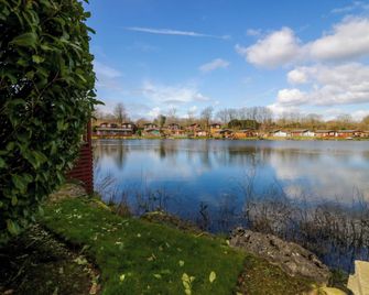 Shore Beats Work - Capenwray 10 - Carnforth - Outdoor view