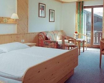 Double room classic - Hotel Hemetsberger - Attersee am Attersee - Schlafzimmer