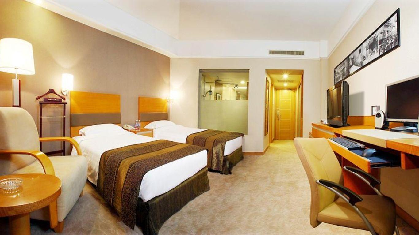 Media Center Hotel