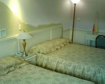 Hotel Cuellar - Tula - Ložnice