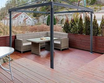 5 Person Holiday Home in Tjøme - Tjøme - Patio