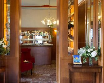 Dipendenza Hotel Londra - Alessandria - Bar