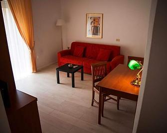 Hotel Arcadia - Macerata - Obývací pokoj