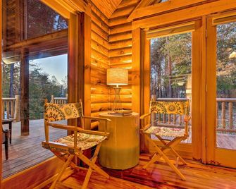 Blue Ridge Mtn Cabin Near Hiking and Biking Trails! - Travelers Rest